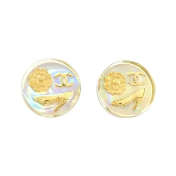 CHANEL White Earrings - Picture 1 of 4